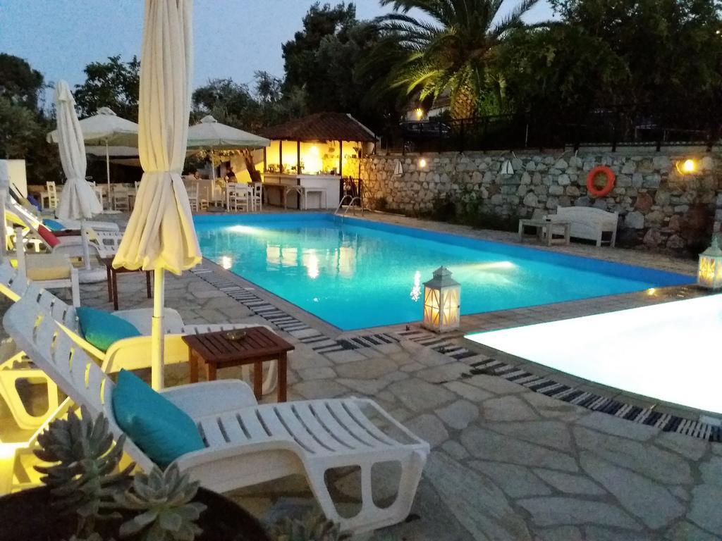 Anofli Suites Skopelos Exteriér fotografie